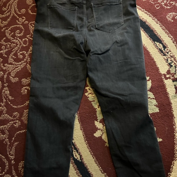 Liverpool Black Denim Pants-size16- casual or dressy - new or like new - Picture 9 of 11